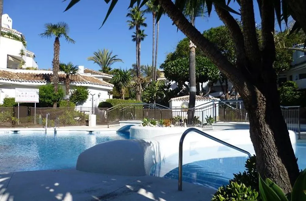 Hotel Apartment Real De Zaragoza Marbella